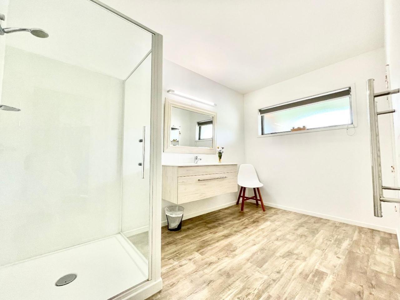 Getaway Waiheke- Stay Waiheke Oneroa Room photo