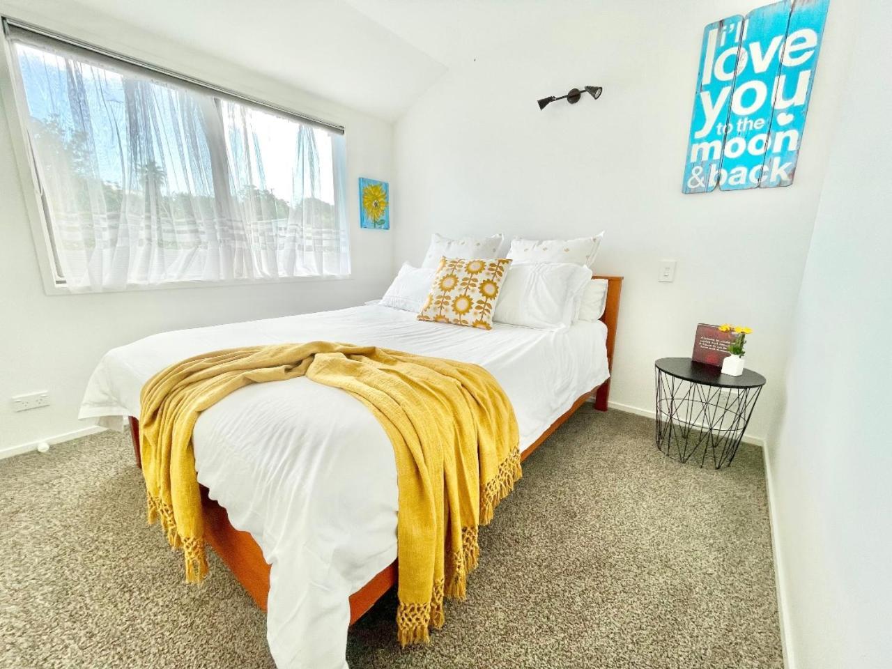 Getaway Waiheke- Stay Waiheke Oneroa Room photo